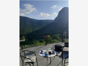 Stone house Split and Trogir riviera,Book  Roko From 107 €