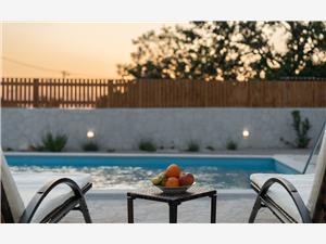 Accommodatie met zwembad Sibenik Riviera,Reserveren  Kole Vanaf 214 €