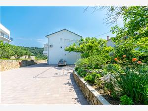 Apartments Biserka G Palit - island Rab, Size 42.00 m2