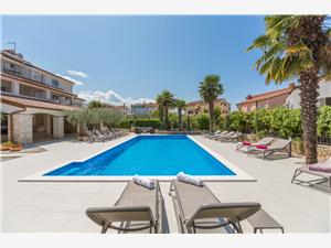 Hébergement avec piscine L’Istrie bleue,Réservez  3 De 158 €