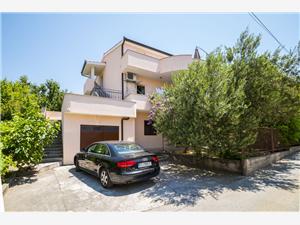 Apartma Split in Riviera Trogir,Rezerviraj  Hilda Od 190 €