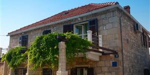 Apartman - Postira - otok Brac