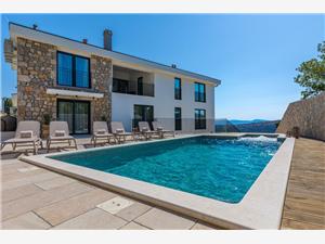 Villa Jackie Bribir, Casa di pietra, Dimensioni 350,00 m2, Alloggi con piscina
