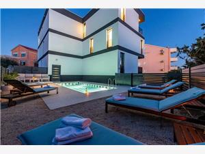 Apartment MANE Novalja - island Pag, Size 55.00 m2, Accommodation with pool