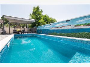 Appartamento Nikita with Pool Zaboric (Sibenik), Dimensioni 40,00 m2, Alloggi con piscina, Distanza aerea dal centro città 550 m