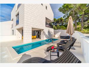 Villa Dono Sutivan - isola di Brac, Casa di pietra, Dimensioni 250,00 m2, Alloggi con piscina