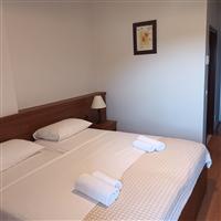 Room S24, for 2 persons