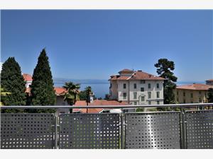 Apartmaji Bela Lovran, Kvadratura 153,00 m2, Oddaljenost od morja 150 m, Oddaljenost od centra 100 m