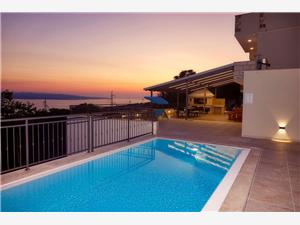 Dom Irena Makarska, Kamenný dom, Rozloha 85,00 m2, Ubytovanie s bazénom