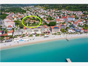 Ferienwohnungen Ville Corinthia Baska - Insel Krk, Größe 53,00 m2, Luftlinie bis zum Meer 100 m, Entfernung vom Ortszentrum (Luftlinie) 300 m