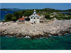 Lighthouse Villa Prišnjak Murter - island Murter, Airline distance to the sea 2 m