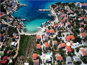 Beachfront accommodation North Dalmatian islands,Book  Igor From 106 €