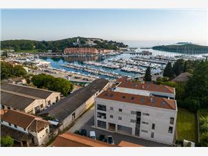 Beachfront accommodation Blue Istria,Book  Premium From 189 €