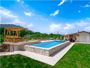 Accommodation with pool Makarska riviera,Book  Oaza From 250 €