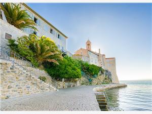 Room Kvarners islands,Book  B From 71 €