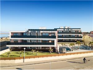 Apartments Malibu Imperial Vir - island Vir, Size 76.00 m2, Accommodation with pool, Airline distance to the sea 20 m