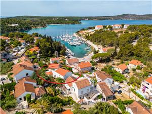 Holiday homes Middle Dalmatian islands,Book  Ameli From 471 €