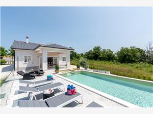 Vila Sienna Zelená Istrie, Prostor 130,00 m2, Soukromé ubytování s bazénem