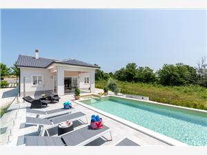 Villa Sienna Zminj, Größe 130,00 m2, Privatunterkunft mit Pool