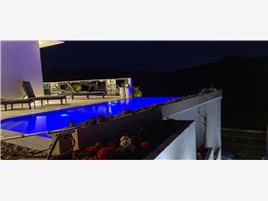 Accommodatie met zwembad Split en Trogir Riviera,Reserveren  Panorama Vanaf 414 €