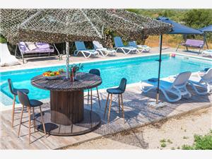 Accommodatie met zwembad Noord-Dalmatische eilanden,Reserveren  Three Vanaf 250 €