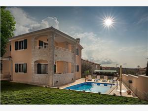 Apartmá Modrá Istrie,Rezervuj  bazenom Od 6393 kč