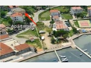 Apartmanok R&E Supetarska Draga - Rab sziget, Méret 36,00 m2, Légvonalbeli távolság 200 m
