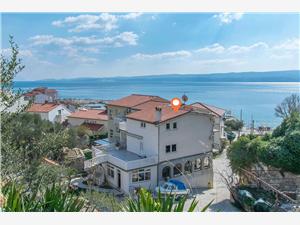 Apartment Split and Trogir riviera,Book  Mare From 85 €