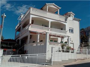 Appartamento Riviera di Spalato e Trogir (Traù),Prenoti  Beganovic Da 59 €