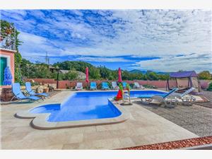 Hébergement avec piscine Split et la riviera de Trogir,Réservez  Mate De 428 €