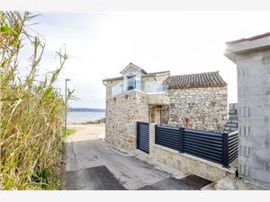 Počitniške hiše Split in Riviera Trogir,Rezerviraj  Stone Od 257 €