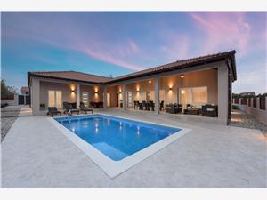 Villa Casa Kasijan Zadar riviera, Size 110.00 m2, Accommodation with pool