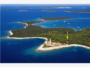Accommodatie aan zee Noord-Dalmatische eilanden,Reserveren  Ivan Vanaf 2918 kč