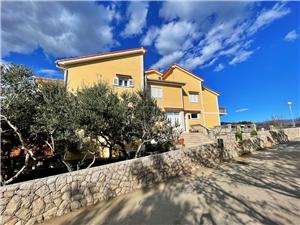 Apartments NEPTUN Silo - island Krk, Size 80.00 m2, Airline distance to the sea 20 m