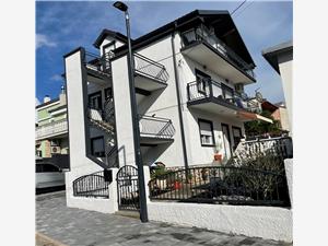 Appartamento Riviera di Rijeka (Fiume) e Crikvenica,Prenoti  Paula Da 100 €