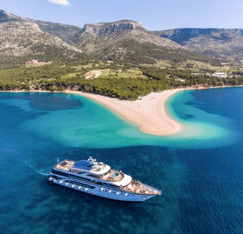 Špeciálne ponuky plavieb pozdĺž chorvátskeho pobrežia