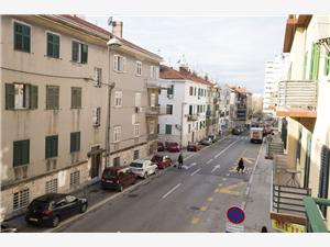 Apartmán Split a Trogir riviéra,Rezervujte  Apartments Od 342 €