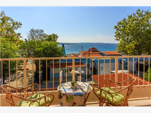 Beachfront accommodation Rijeka and Crikvenica riviera,Book  Roni From 100 €