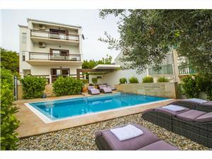 Accommodatie met zwembad Split en Trogir Riviera,Reserveren  Arte Vanaf 171 €