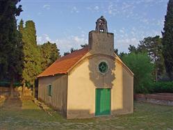 La vieille église de la Sainte Croix (Sv Kriz) Raslina (Sibenik) L'église