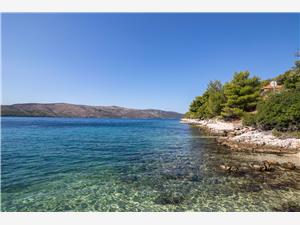 Namestitev ob morju Split in Riviera Trogir,Rezerviraj  Marijana Od 15 €