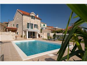Villa Romantic Grohote, Stone house, Size 90.00 m2, Accommodation with pool