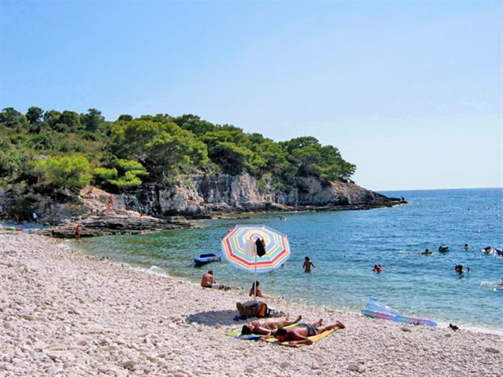 Plaža Srebrna - otok Vis | Plaže u Hrvatskoj